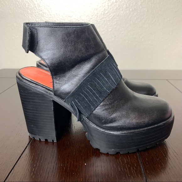 Arts Thread X Urban Outfitters Black Make It Fringe Platform Chunky Ankle Boots - Picture 4 of 14